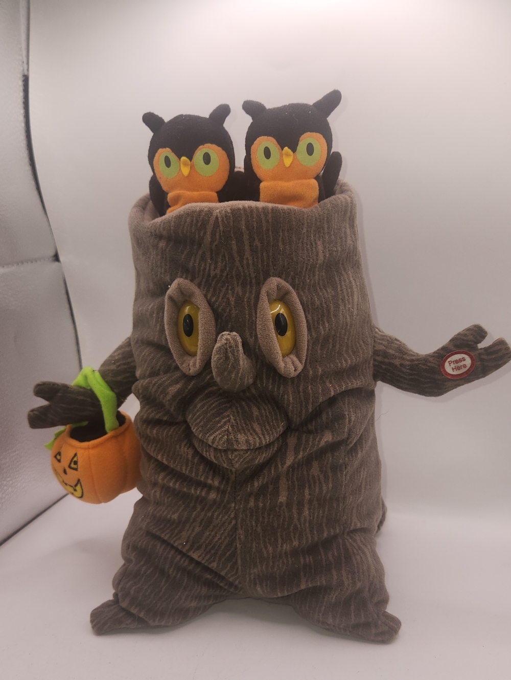 Hallmark Spooky Tree Owl Plush Animated Singing Halloween Addam’s Family